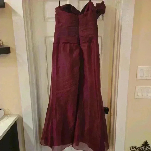 Alvina Valenta Womens Strapless Layered Chiffon Formal Gown Burgundy Size 16 - Picture 2 of 11